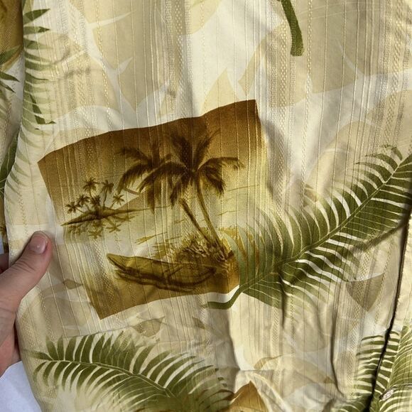 Tommy Bahama Mens 100% Silk Hawaiian Shirt, Yellow, size XL - Picture 3 of 8